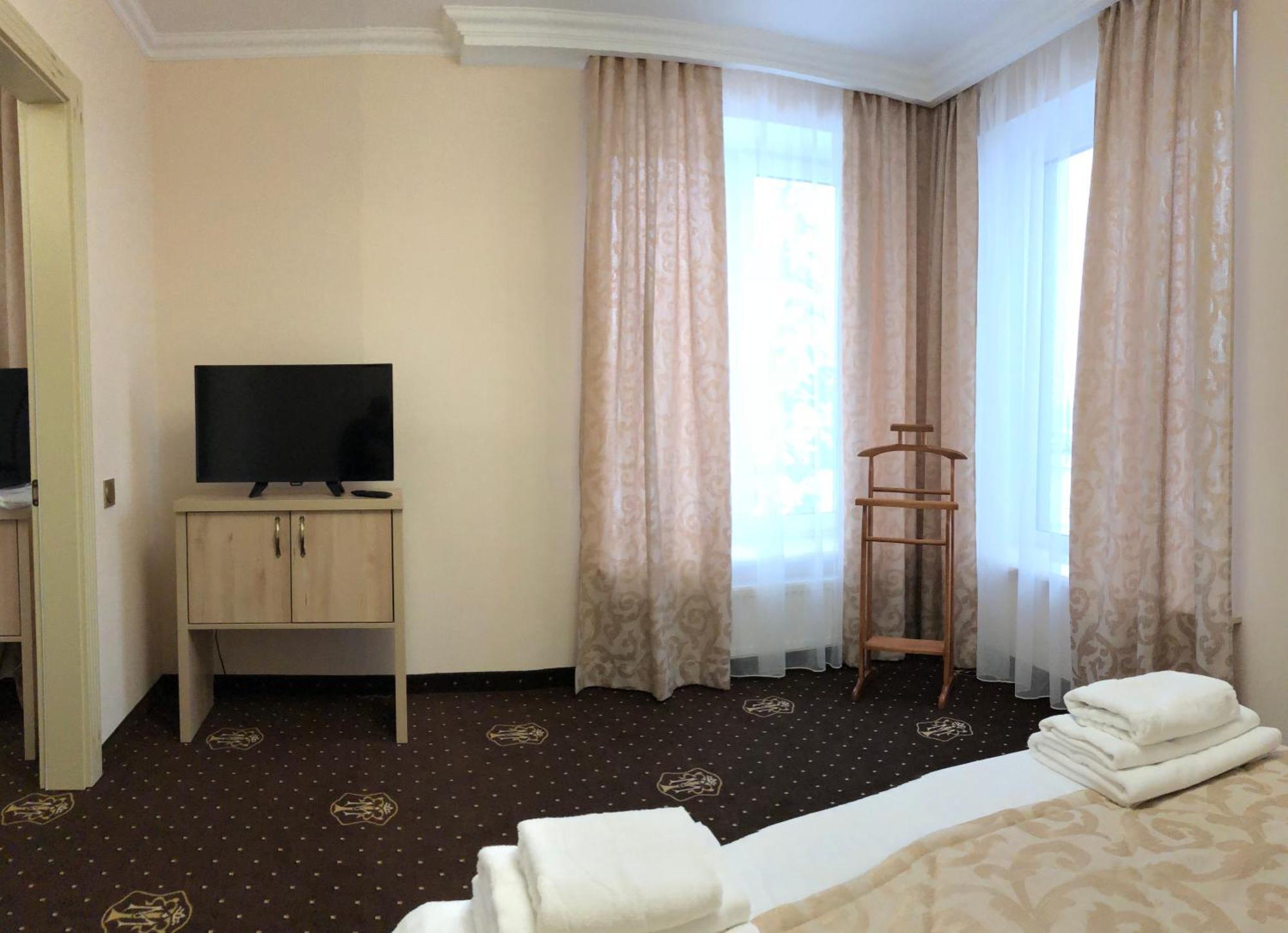 Hotel Boutique Tovmed Vínnytsia Habitación foto